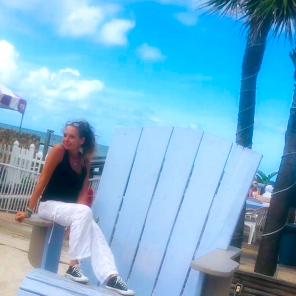 Meet your Posher, Loulou